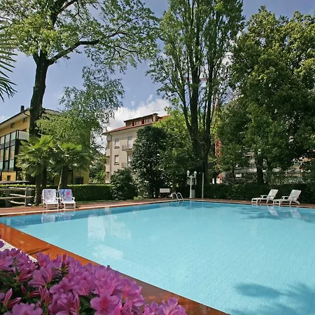 Al Lago.80 * Locarno