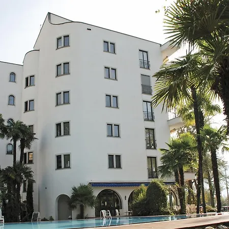 Al Lago.80 Aparthotel